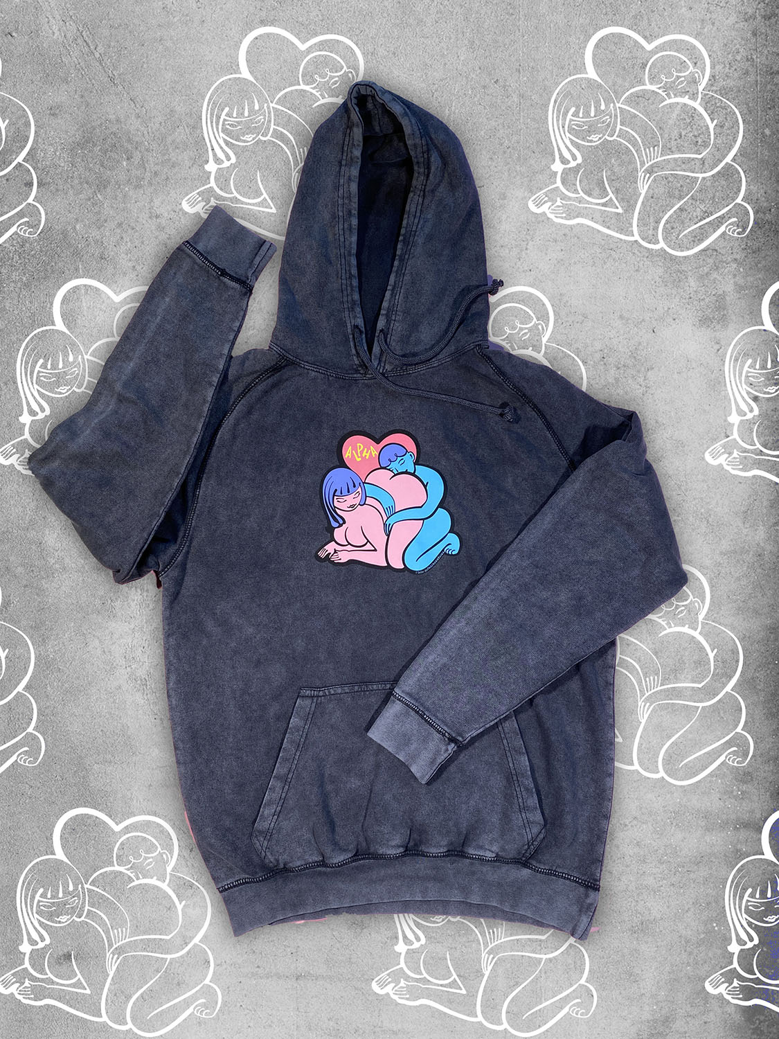 Sudadera con capucha acurrucada